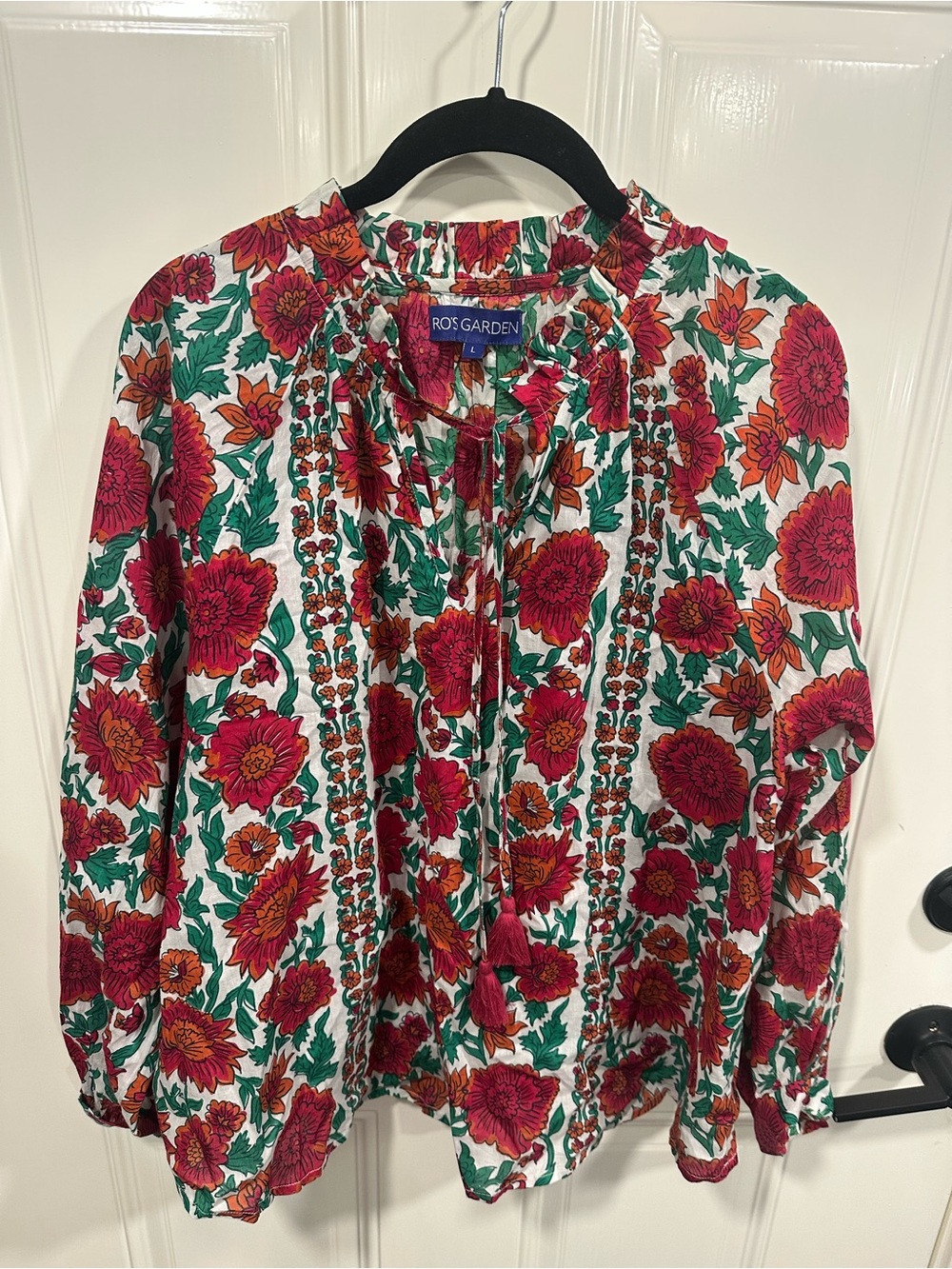 Ros Garden Women's Floral Tie-Neck Blouse - Red & Green